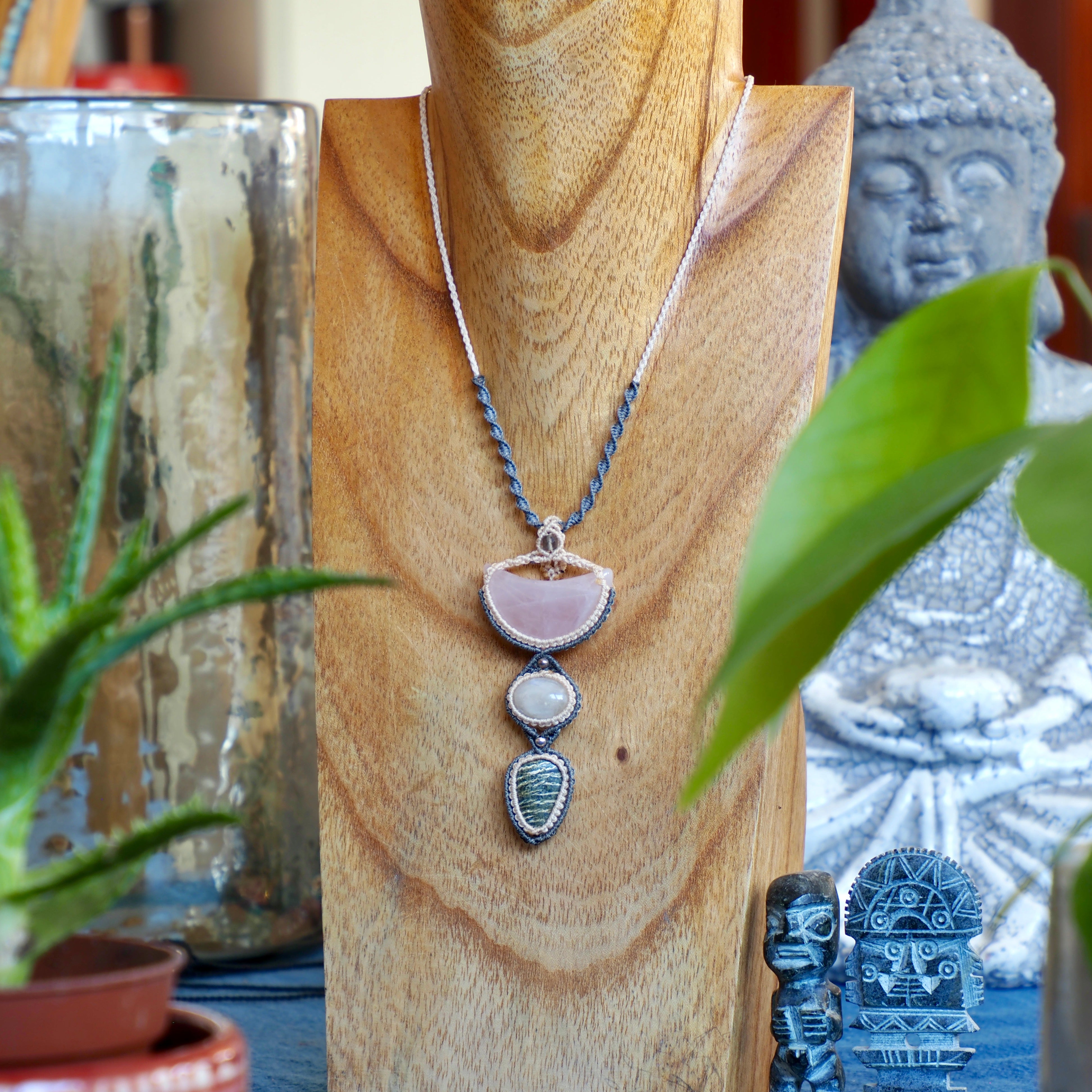 Three Stone Necklace