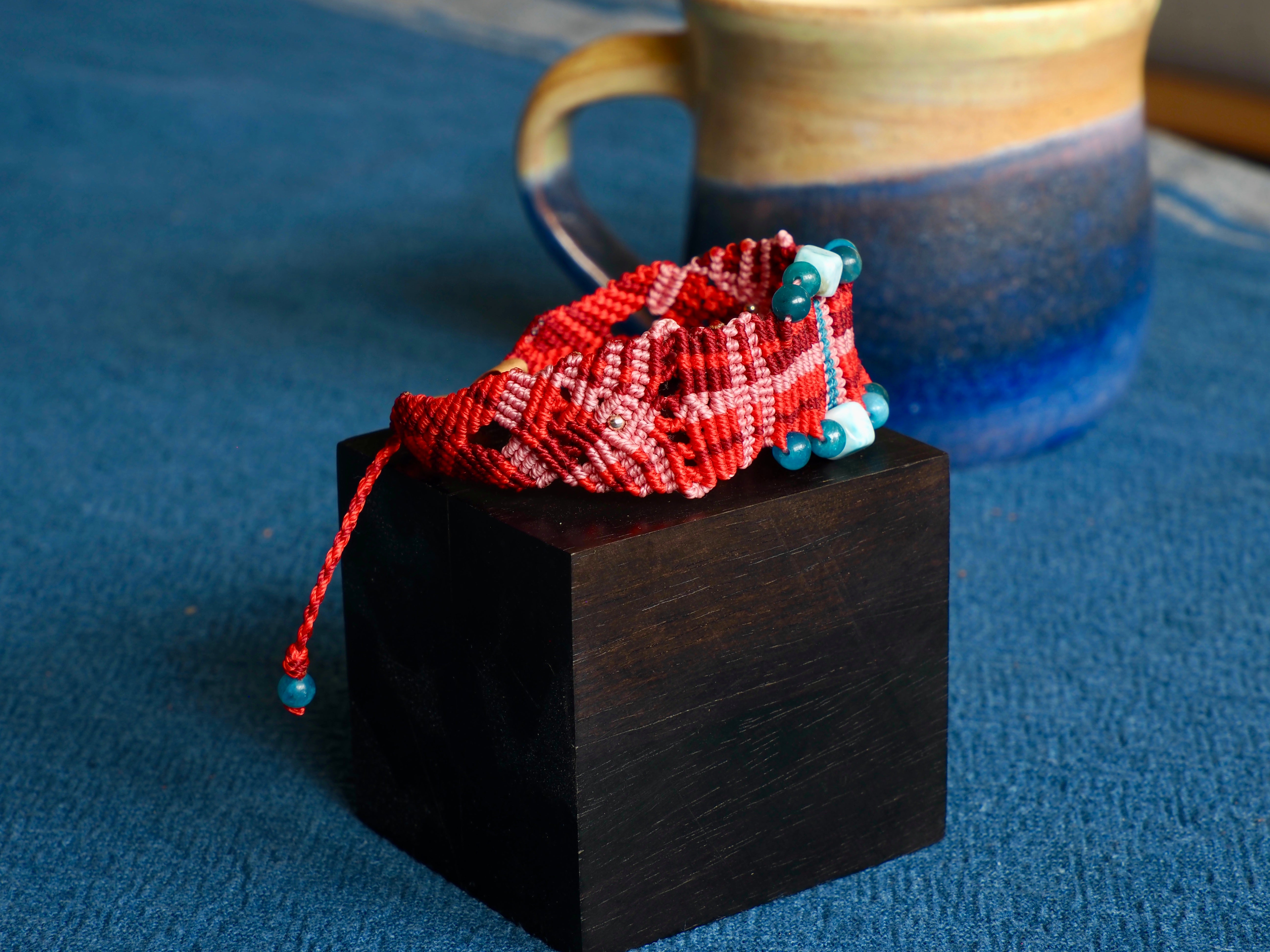 Burning Red Bracelet with Cooling Blue Beads